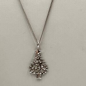 Shube’s Sterling 925‎ Textured Xmas Christmas Tree Star Topper Pendant Necklace
